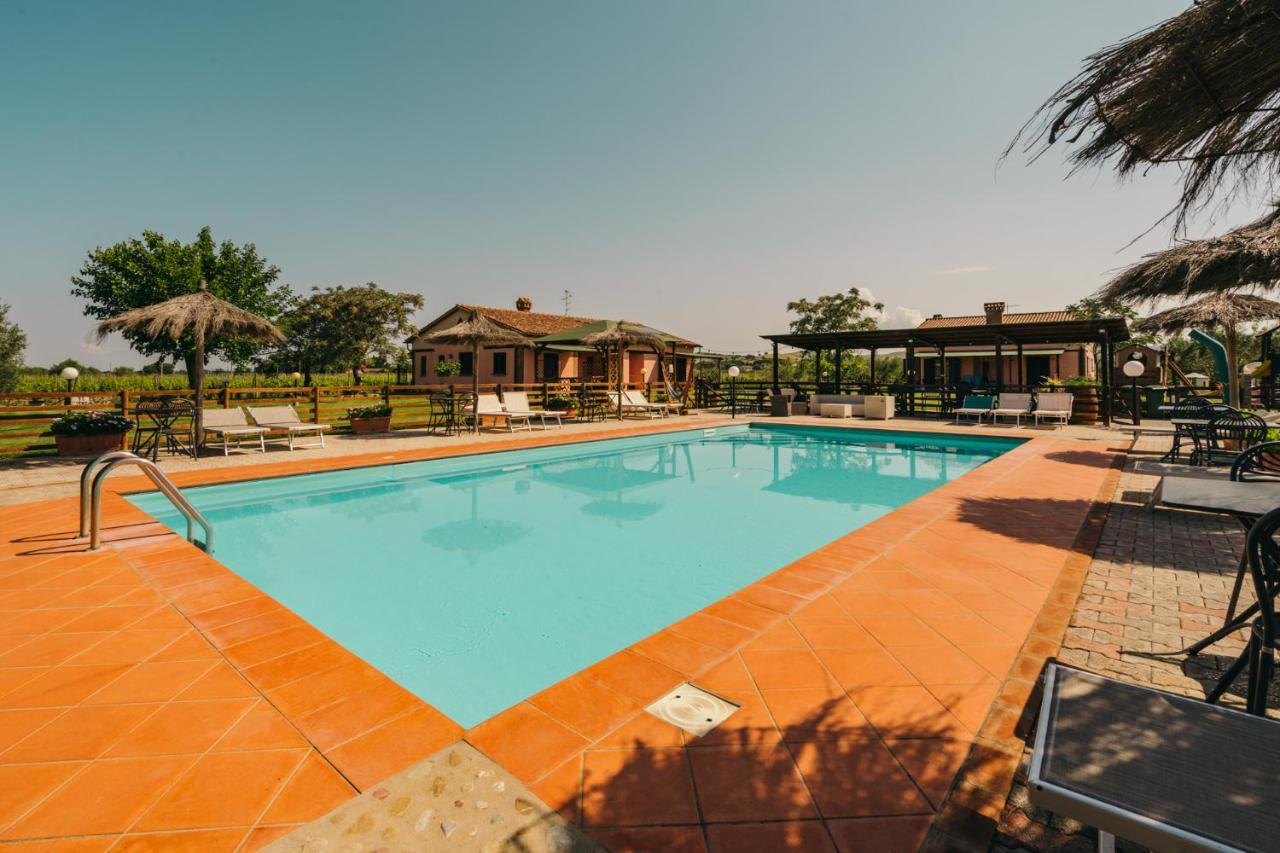 Agriturismo Il Laghetto Grosseto Luaran gambar